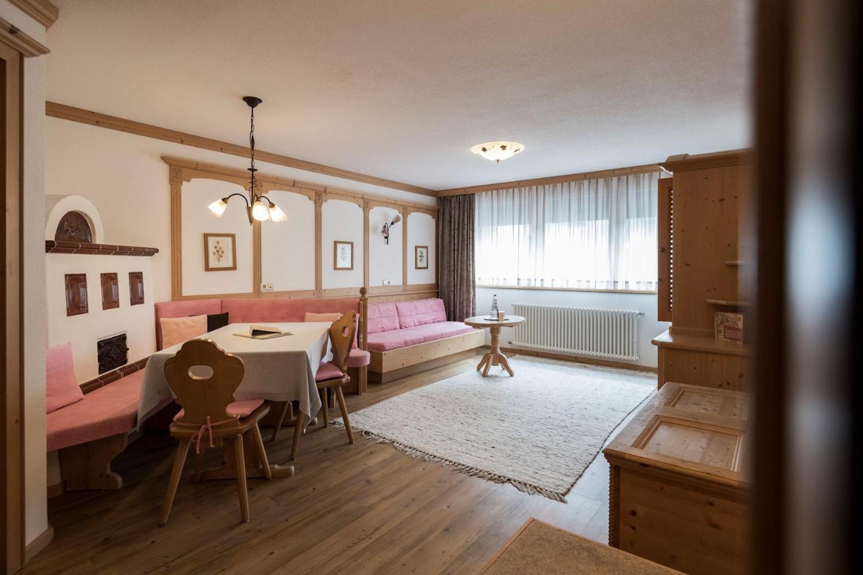 Posta Zirm Hotel Corvara In Badia Exterior photo